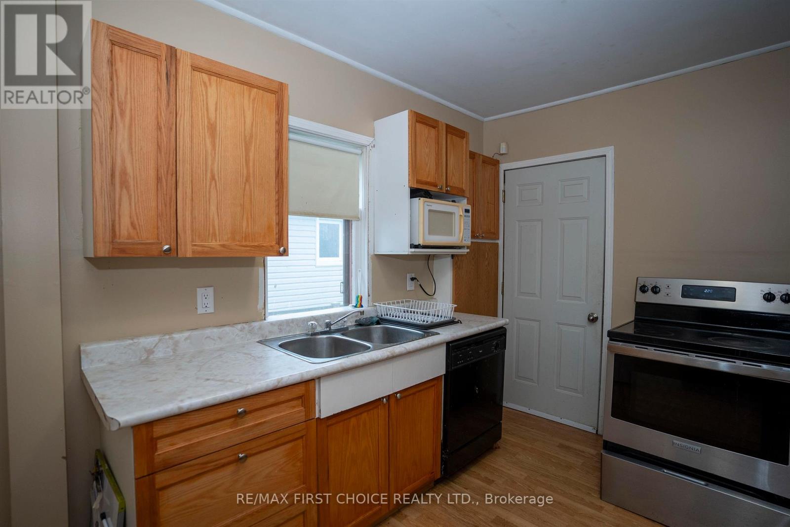 308 Archibald Street N, Thunder Bay, Ontario  P7C 3Y4 - Photo 15 - X13718130