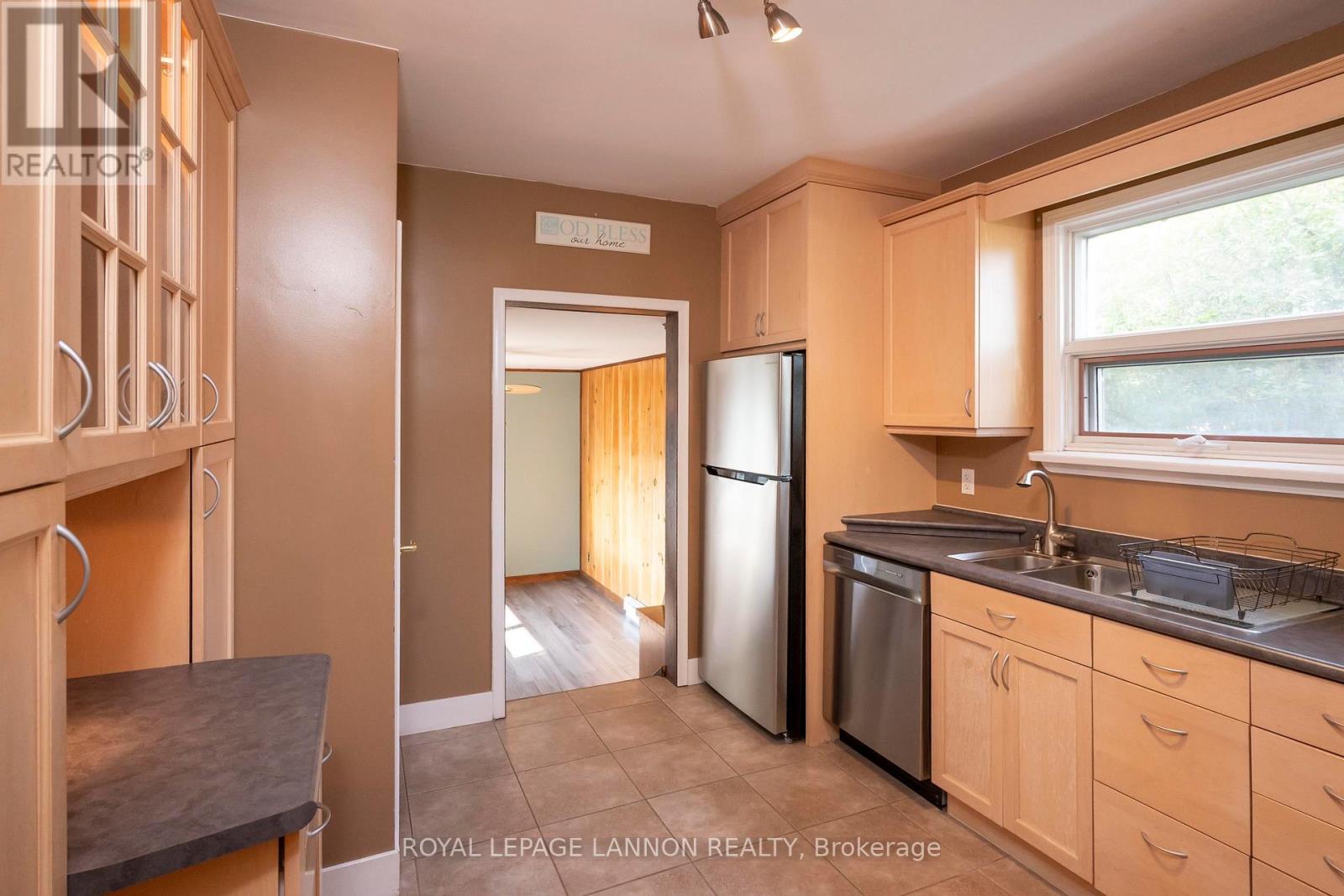 2219 Arthur Street E, Thunder Bay, Ontario  P7E 5P3 - Photo 7 - X13718132