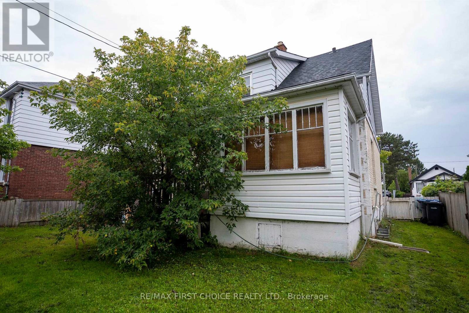 308 Archibald Street N, Thunder Bay, Ontario  P7C 3Y4 - Photo 37 - X13718130
