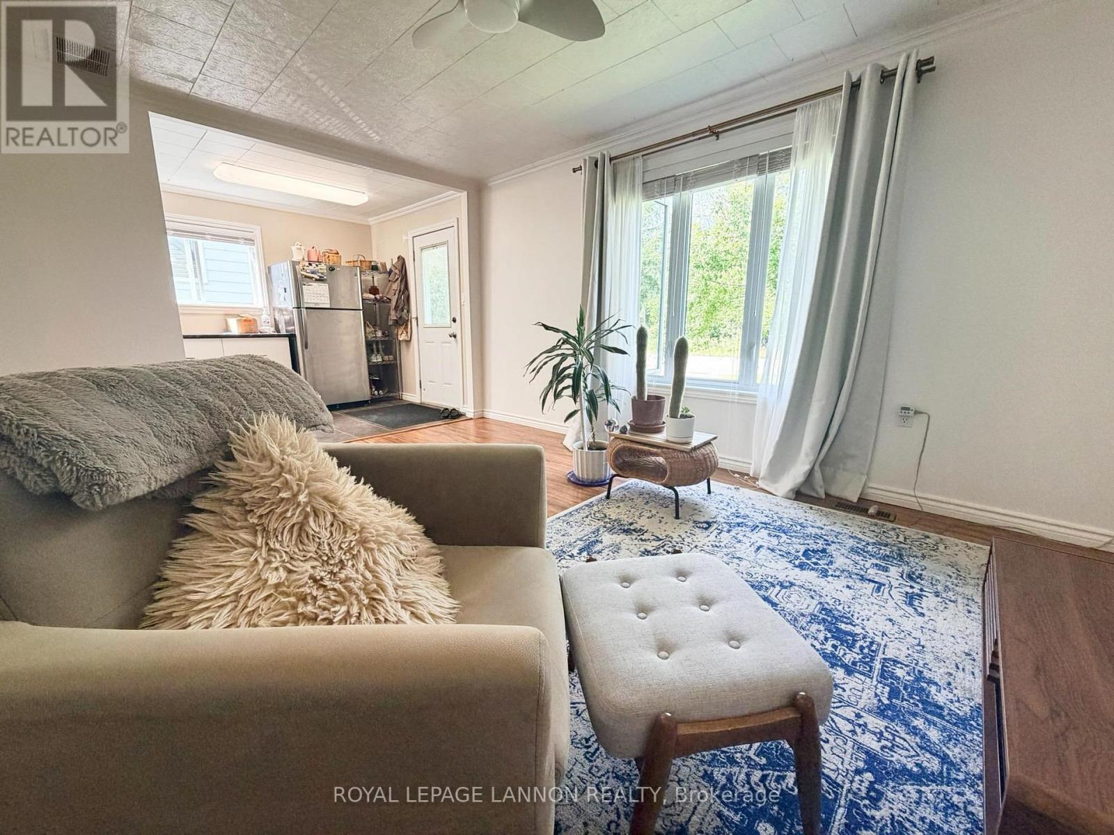 713 First Street W, Greenstone, Ontario  P0T 1M0 - Photo 2 - X13718614