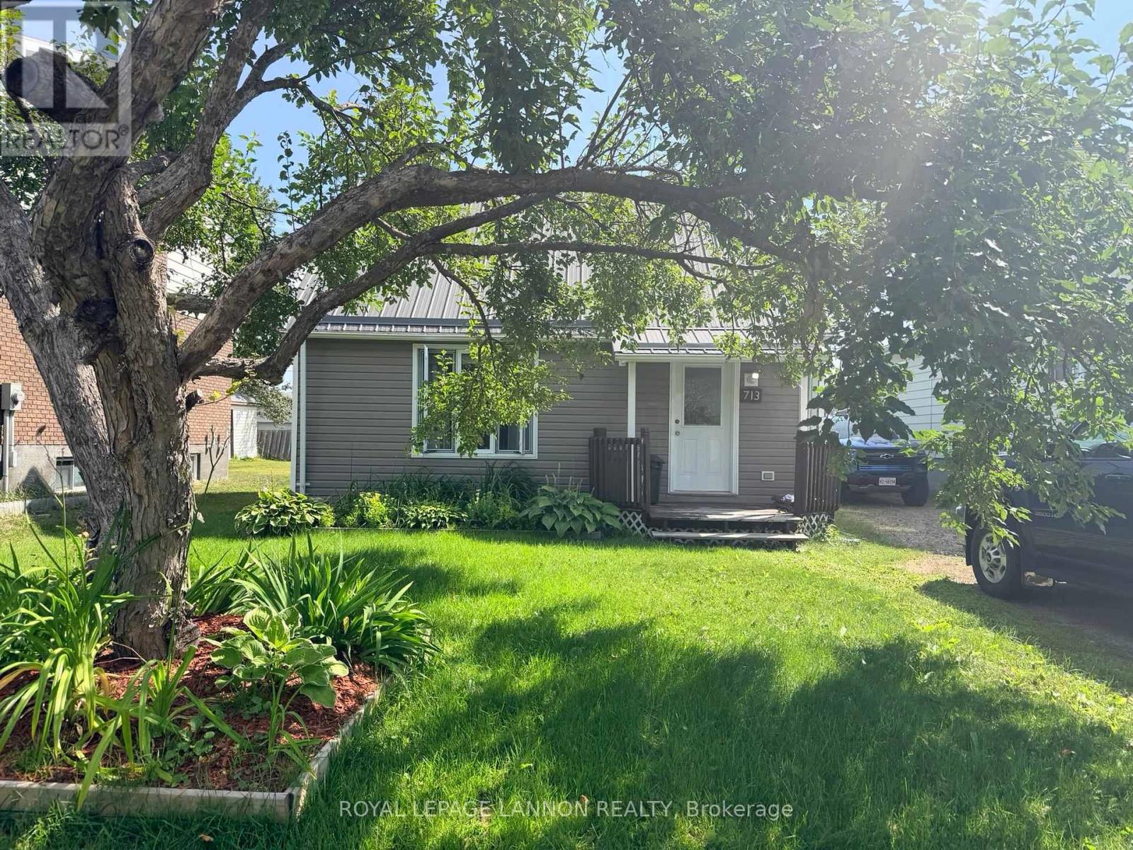 713 First Street W, Greenstone, Ontario  P0T 1M0 - Photo 23 - X13718614