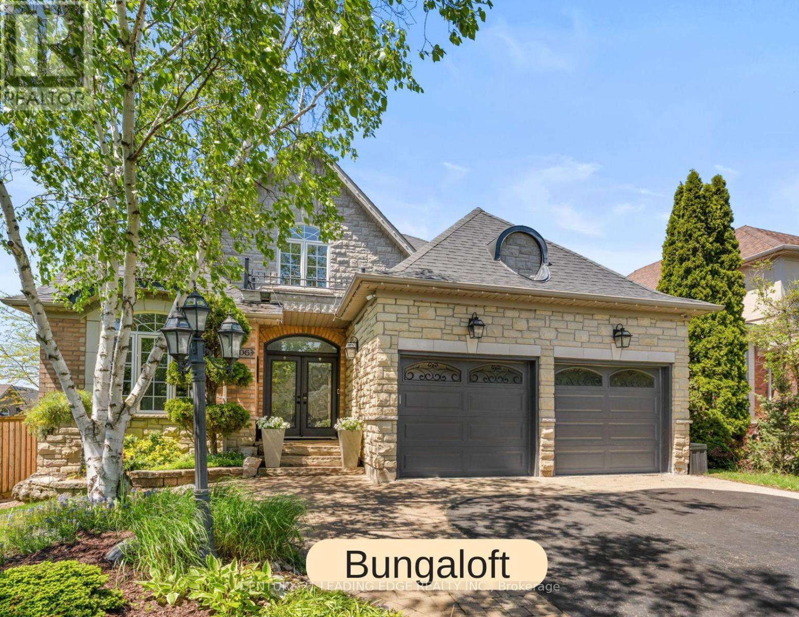 106 MACKEY DRIVE, Whitby, Ontario