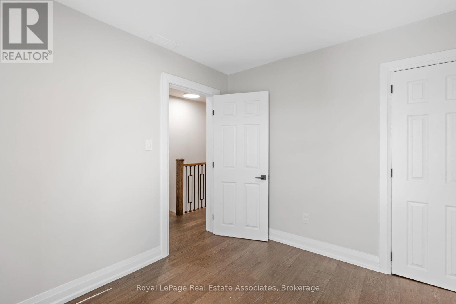 Upper - 23 Somerset Avenue, Hamilton, Ontario  L8L 2L4 - Photo 16 - X13730850