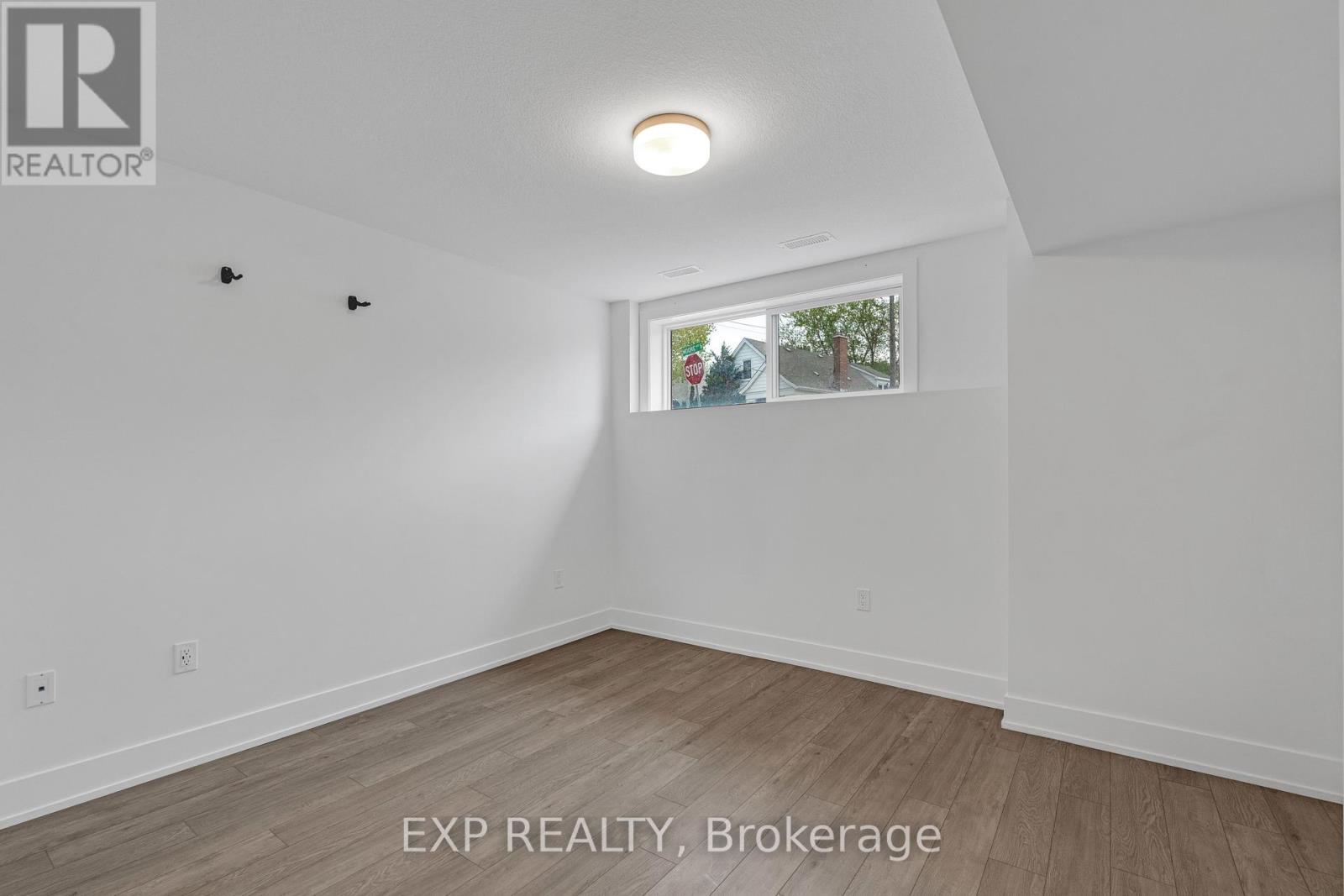 61 - 99 Roger Street, Kitchener, Ontario  N2J 1A4 - Photo 20 - X13730994