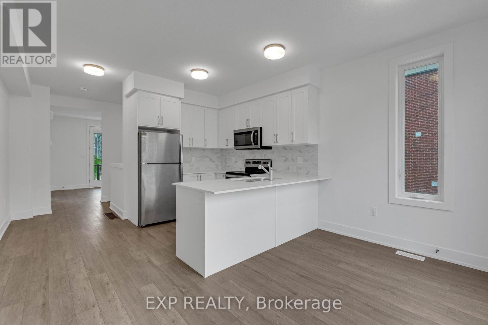 61 - 99 Roger Street, Kitchener, Ontario  N2J 1A4 - Photo 8 - X13730994