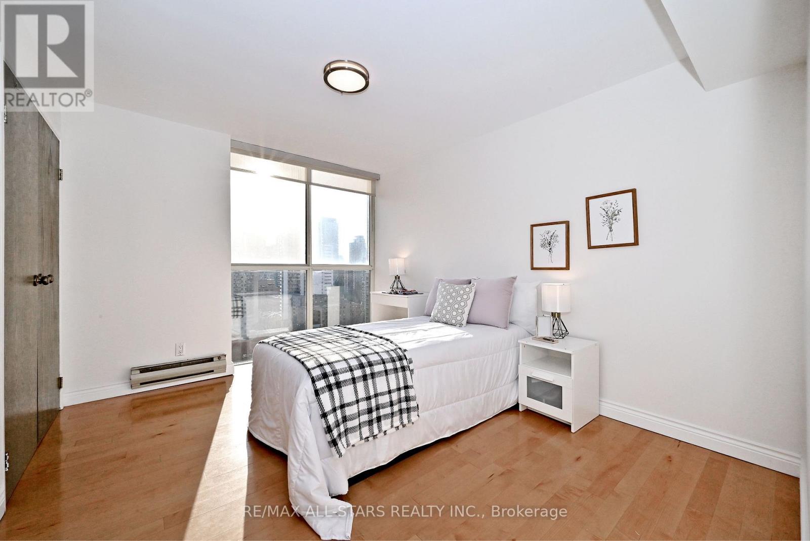 2112 - 15 Maitland Place, Toronto, Ontario  M4Y 2X3 - Photo 23 - C13729512