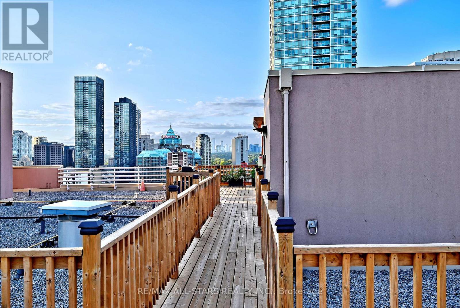 2112 - 15 Maitland Place, Toronto, Ontario  M4Y 2X3 - Photo 46 - C13729512