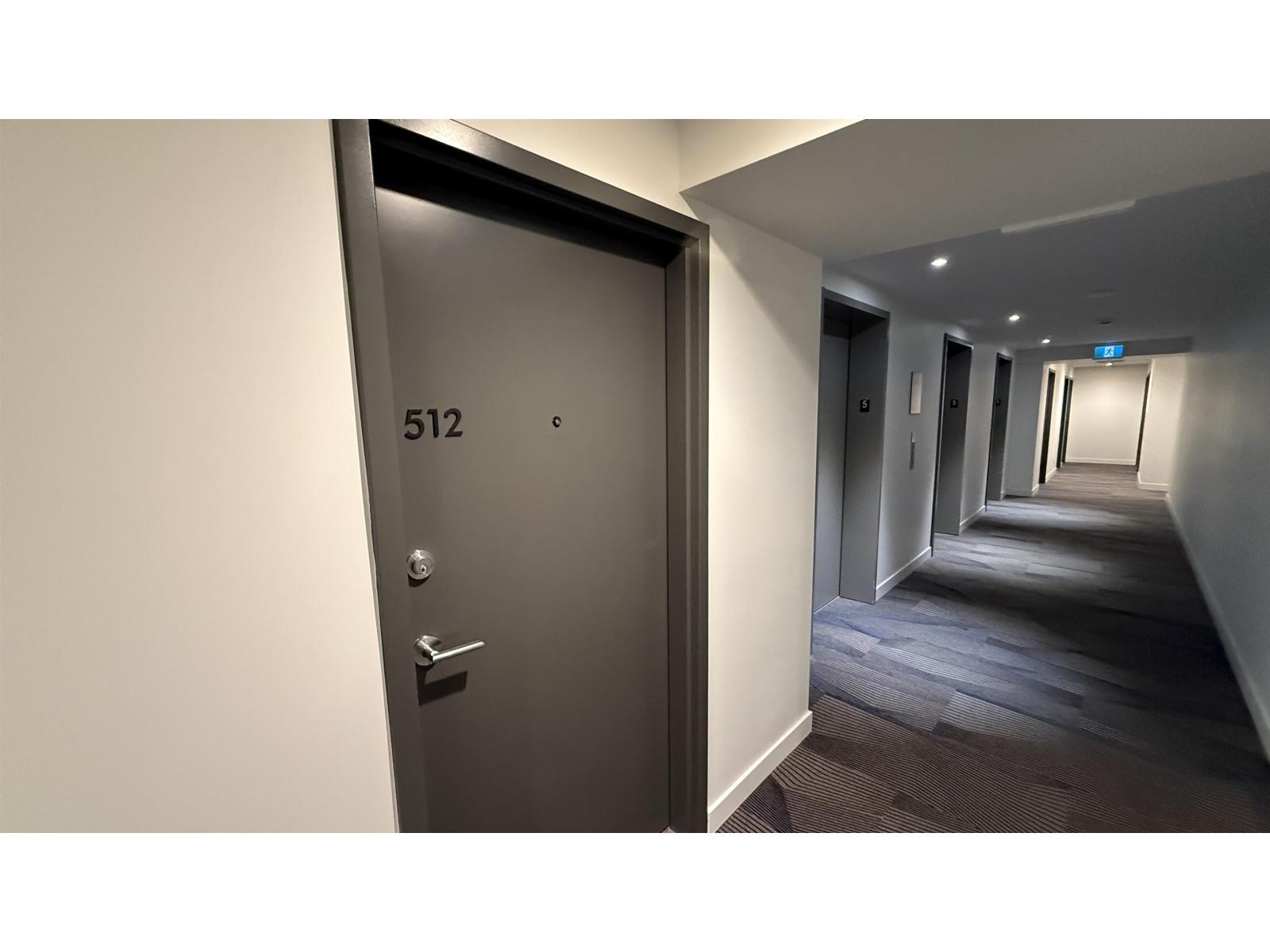512 13615 Fraser Highway, Surrey, British Columbia  V3T 0P7 - Photo 2 - R3160299