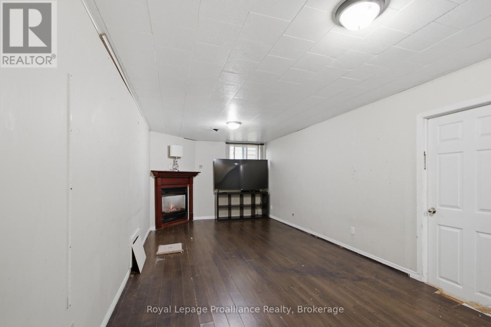 12 O'neil Crescent, Quinte West, Ontario  K8V 5Y6 - Photo 28 - X13731062