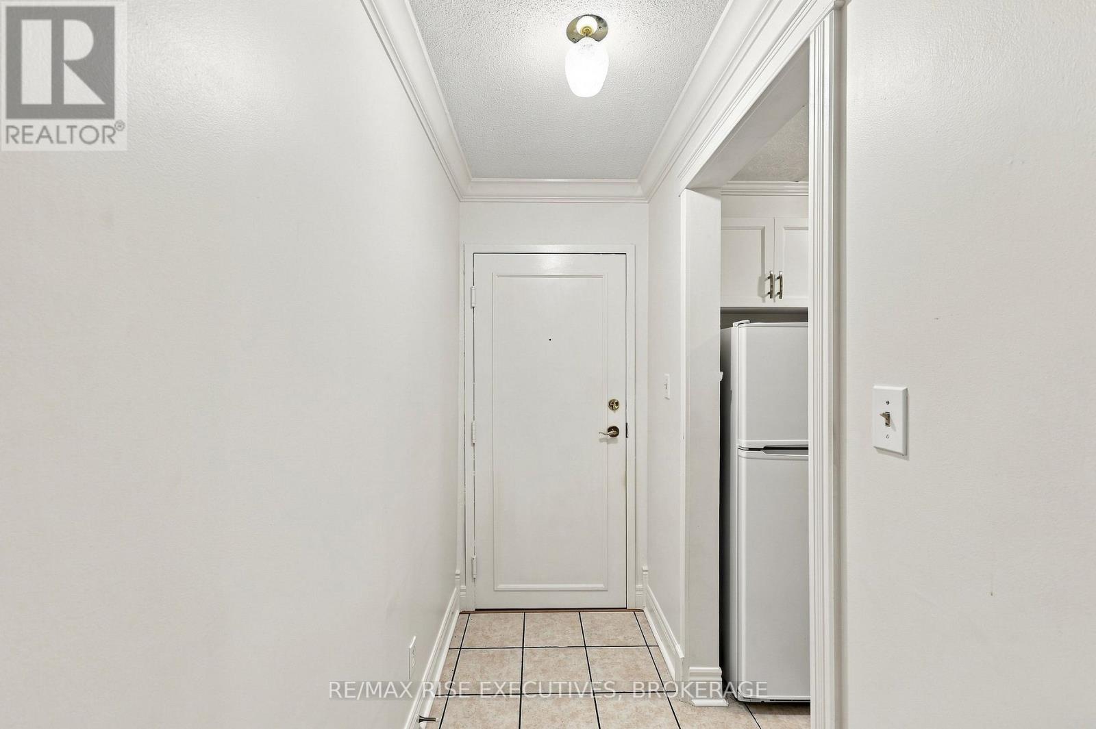 305 - 561 Armstrong Road, Kingston, Ontario K7M 8J9 - Photo 11 - X13730710