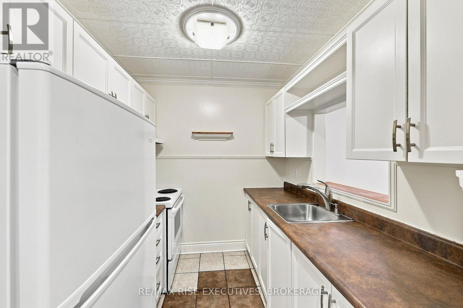 305 - 561 Armstrong Road, Kingston, Ontario K7M 8J9 - Photo 13 - X13730710