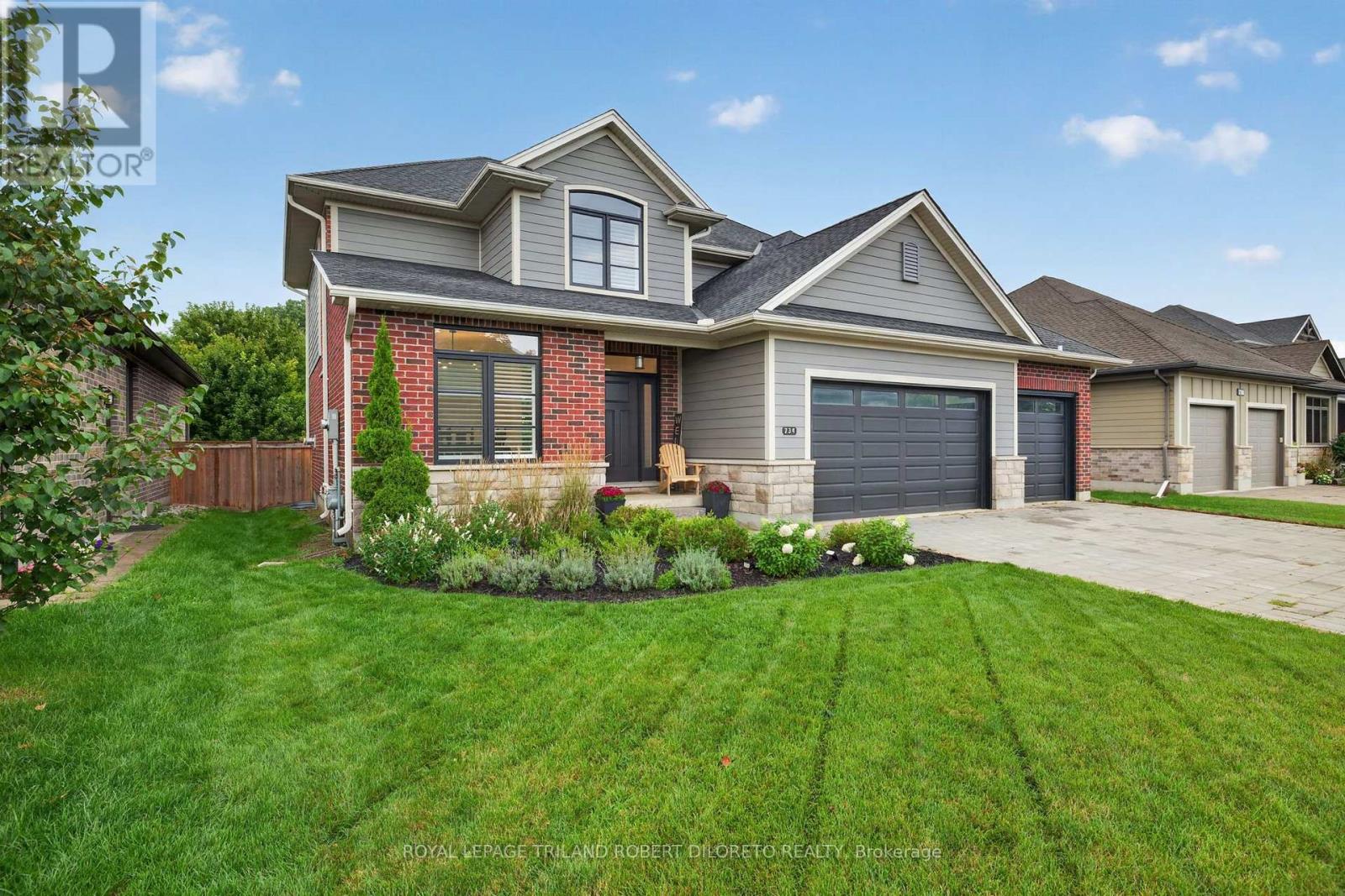 734 Radisson Lane, Strathroy-Caradoc, Ontario  N0L 1W0 - Photo 1 - X13731180