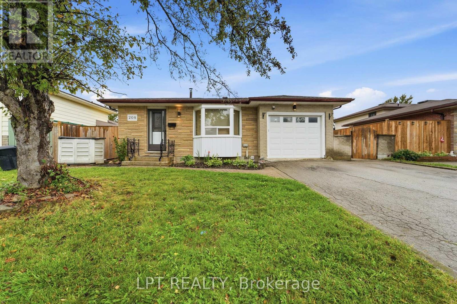 208 DEVERON CRESCENT, London South, Ontario