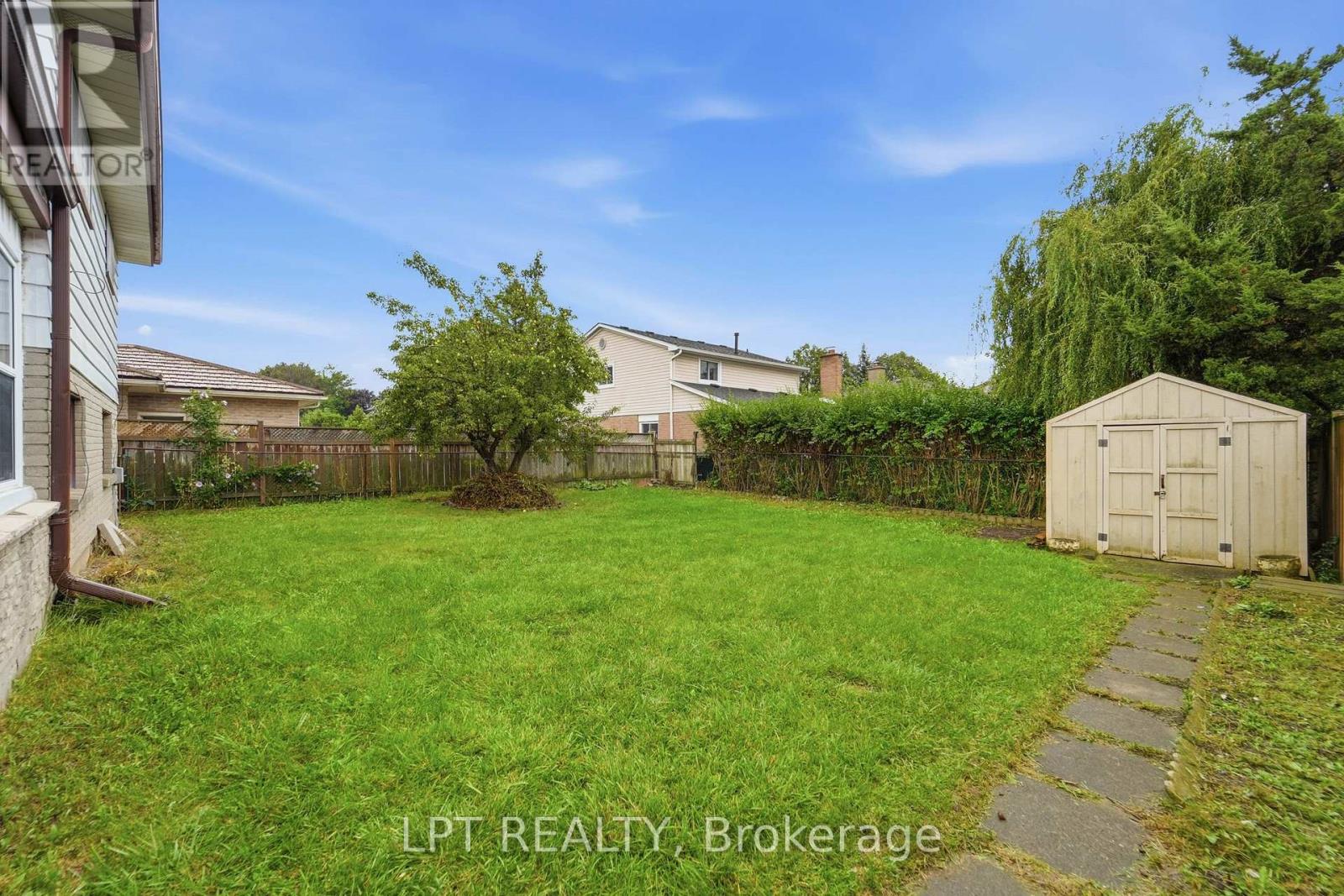 208 Deveron Crescent, London South, Ontario  N5Z 4J3 - Photo 34 - X13731192