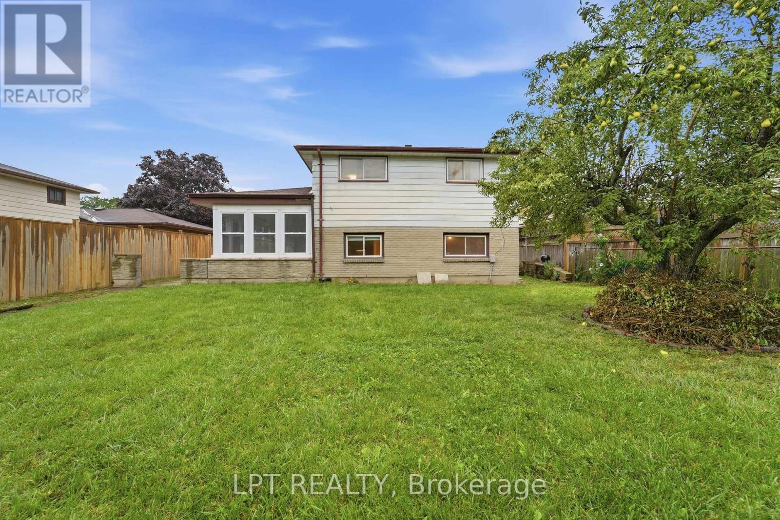 208 Deveron Crescent, London South, Ontario  N5Z 4J3 - Photo 36 - X13731192