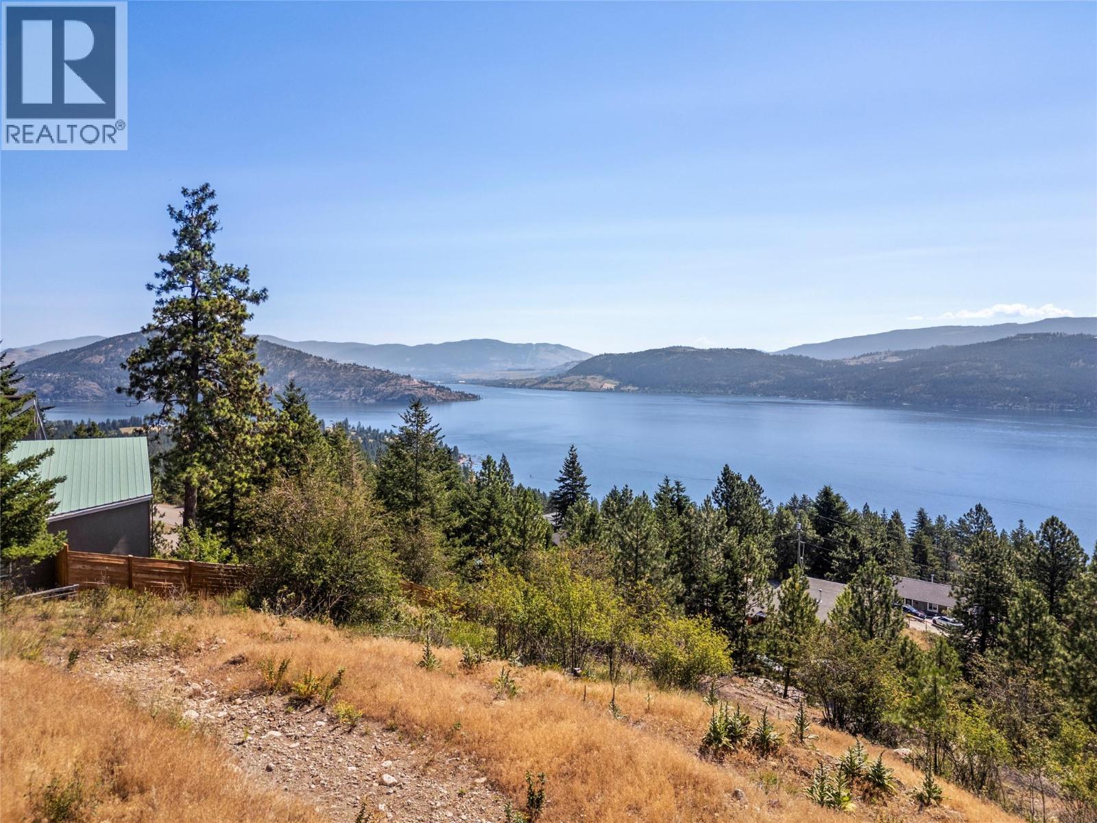 450 Mountain Drive, Vernon, British Columbia  V1H 2B9 - Photo 2 - 10375271