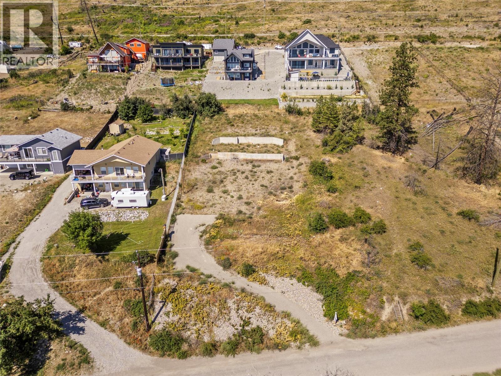 74 Elliott Road, Vernon, British Columbia  V1H 2E4 - Photo 4 - 10375274