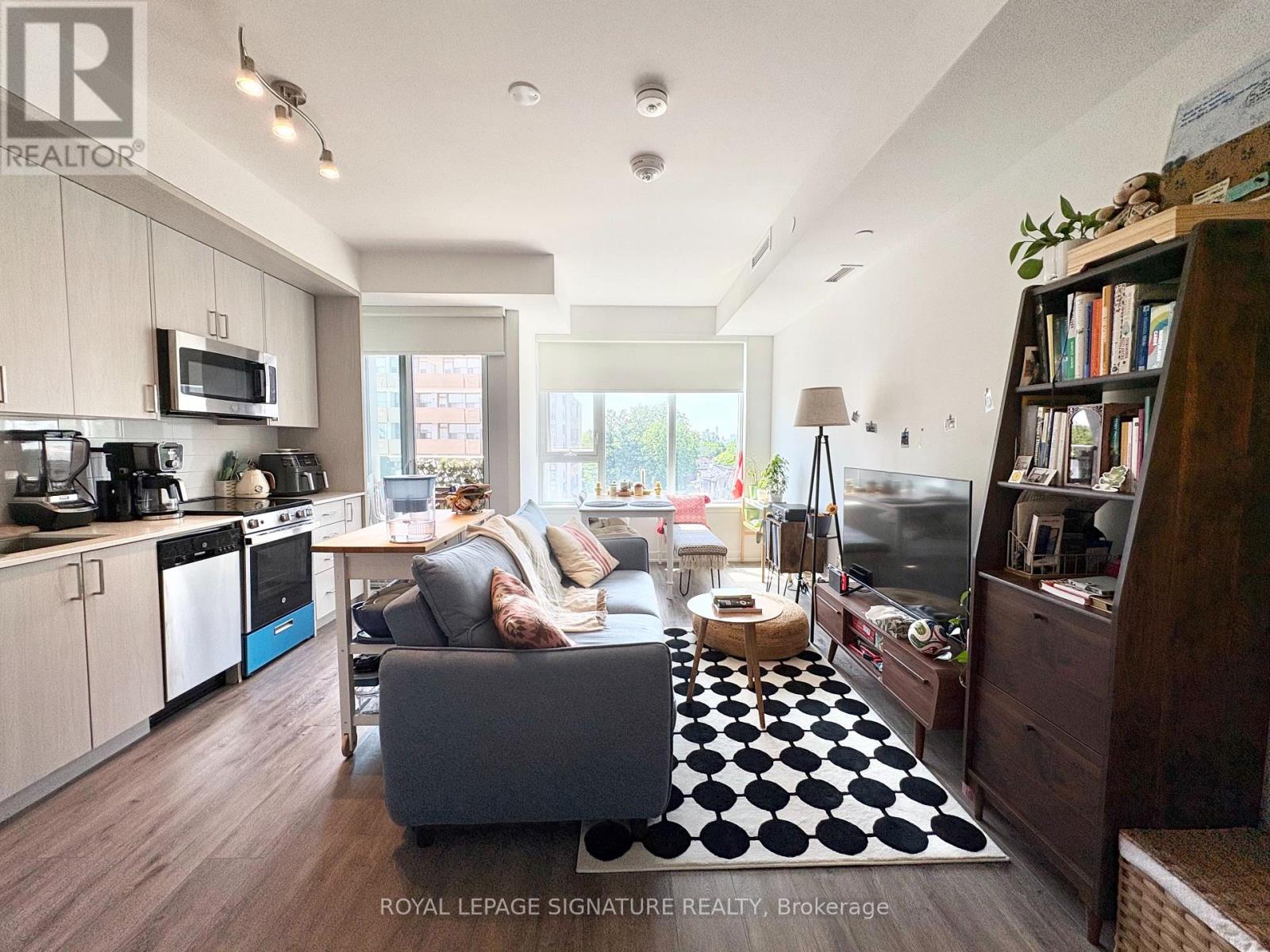 605 - 1 Cardiff Road, Toronto, Ontario  M4P 0G2 - Photo 6 - C13731000