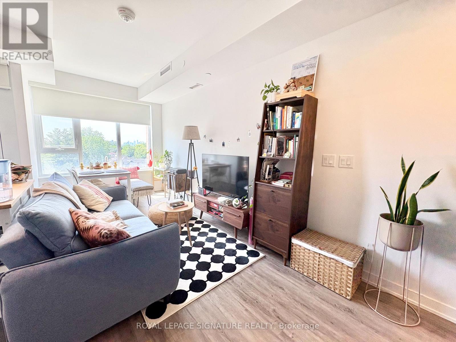 605 - 1 Cardiff Road, Toronto, Ontario  M4P 0G2 - Photo 7 - C13731000