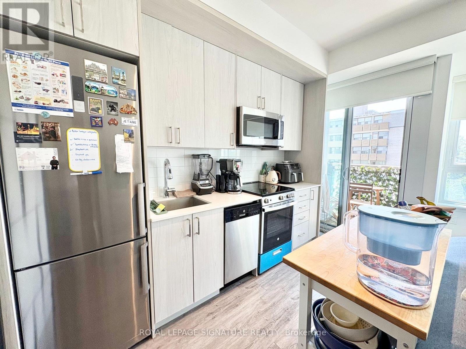 605 - 1 Cardiff Road, Toronto, Ontario  M4P 0G2 - Photo 8 - C13731000