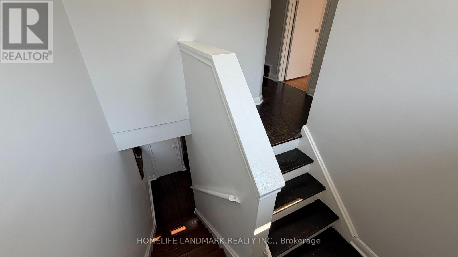 702 Sheppard Ave E Avenue E, Toronto, Ontario  M2K 1B7 - Photo 20 - C13731032