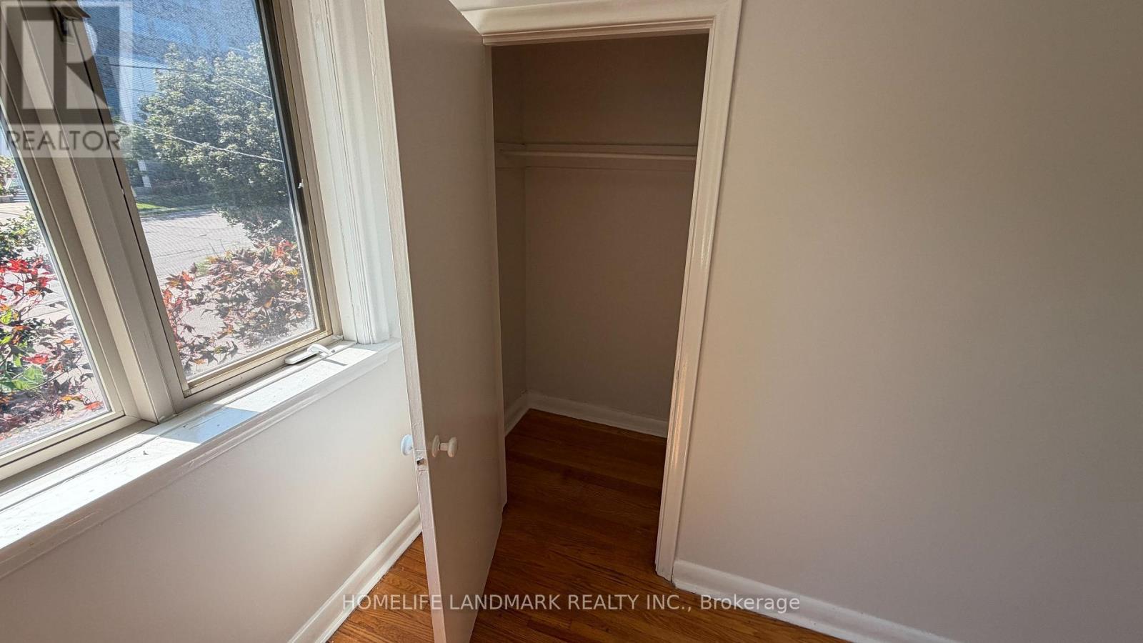 702 Sheppard Ave E Avenue E, Toronto, Ontario  M2K 1B7 - Photo 24 - C13731032