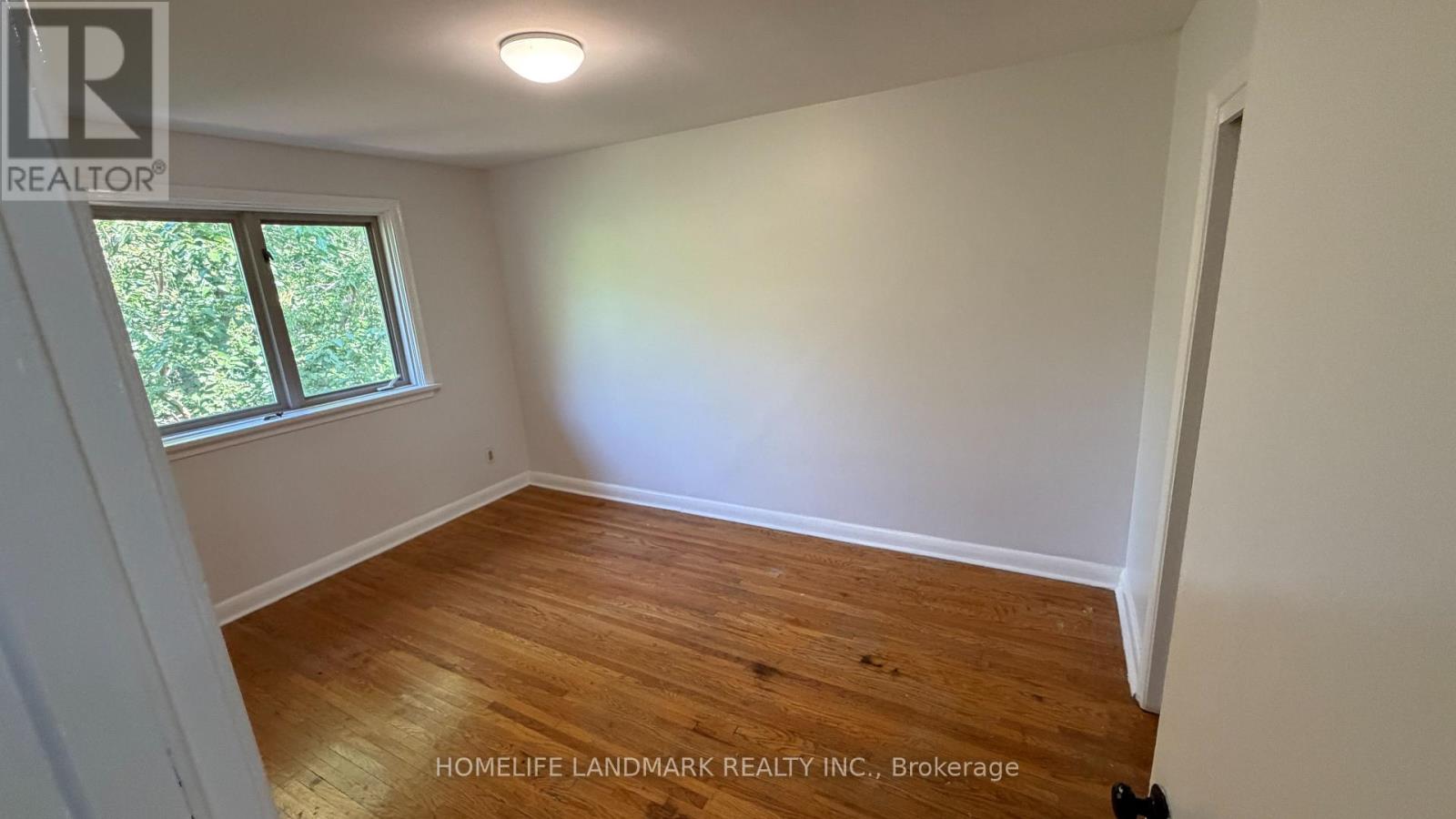 702 Sheppard Ave E Avenue E, Toronto, Ontario  M2K 1B7 - Photo 27 - C13731032