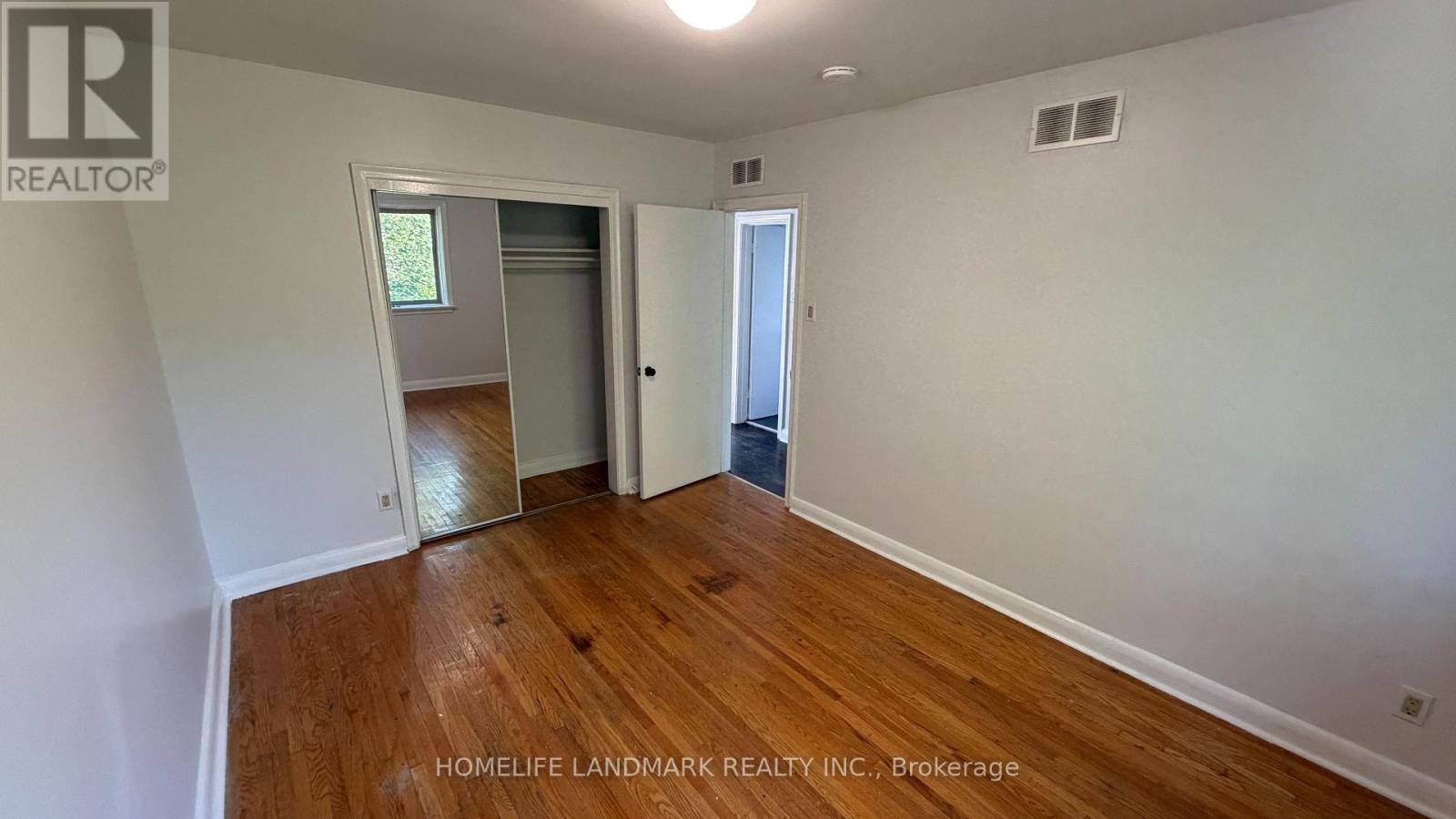 702 Sheppard Ave E Avenue E, Toronto, Ontario  M2K 1B7 - Photo 29 - C13731032