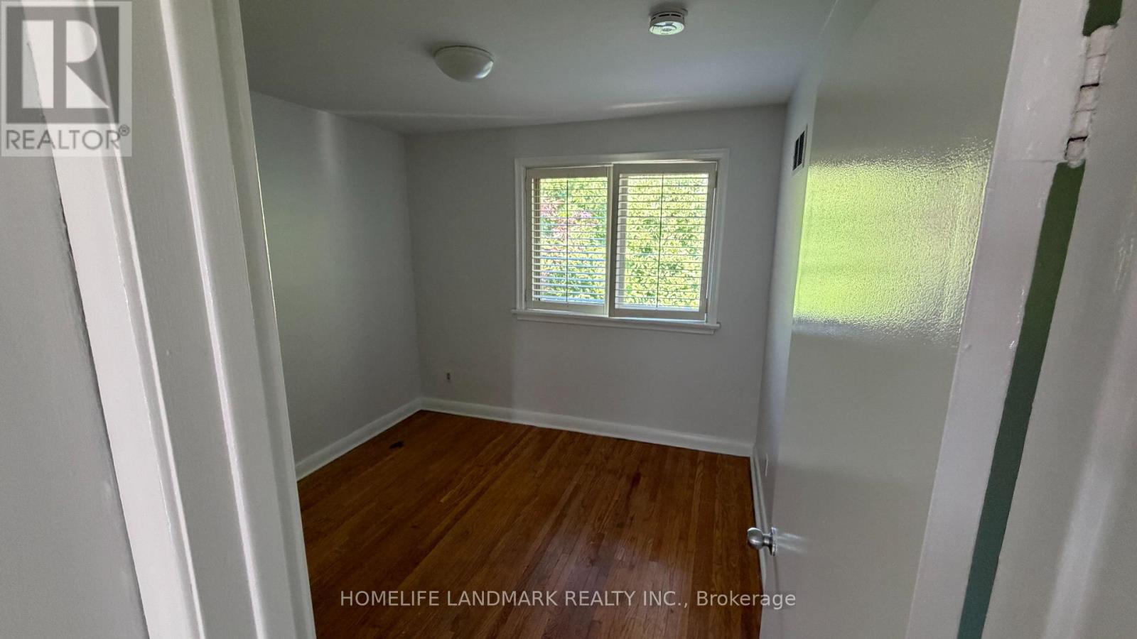 702 Sheppard Ave E Avenue E, Toronto, Ontario  M2K 1B7 - Photo 30 - C13731032