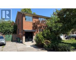 702 SHEPPARD AVE E AVENUE E, Toronto, Ontario