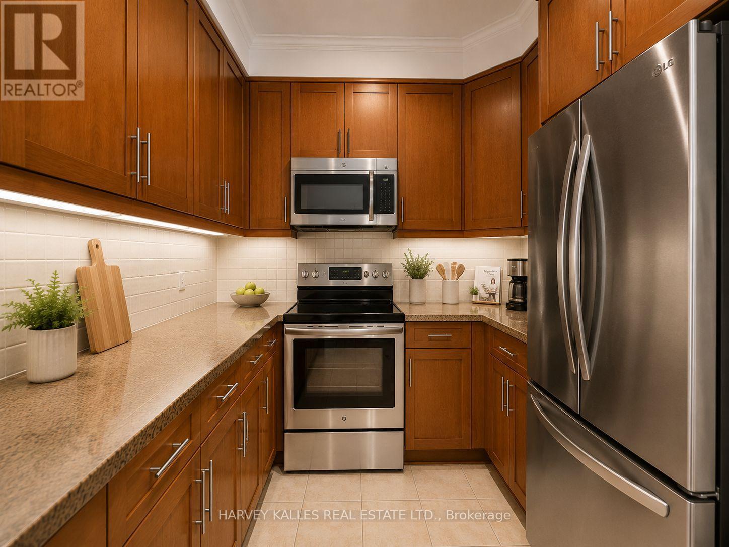 810 - 38 William Carson Crescent, Toronto, Ontario  M2P 2A1 - Photo 8 - C13731074