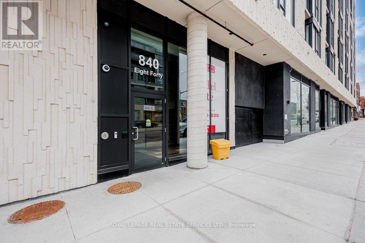 311 - 840 St. Clair Avenue W, Toronto (Oakwood Village), Ontario  M6C 0A4 - Photo 2 - C13731092