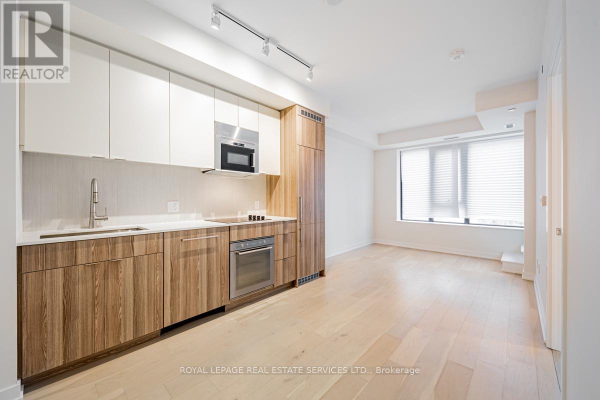 311 - 840 St. Clair Avenue W, Toronto (Oakwood Village), Ontario  M6C 0A4 - Photo 4 - C13731092