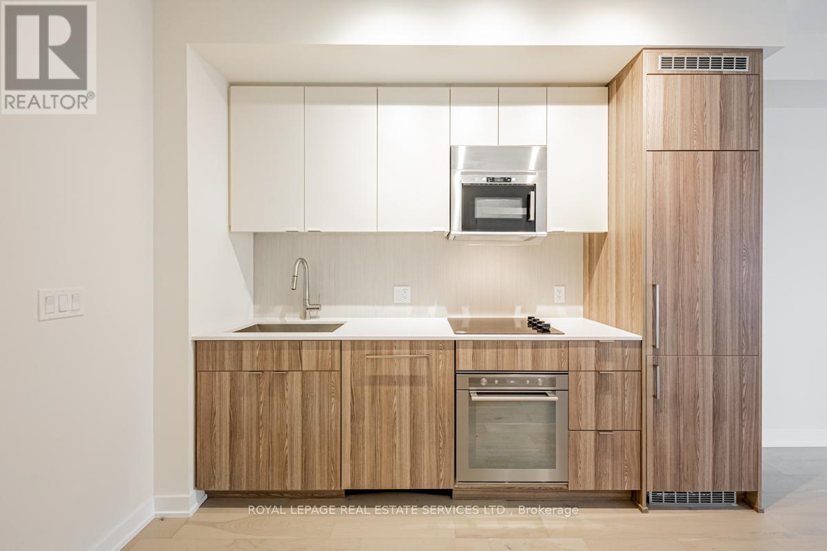 311 - 840 St. Clair Avenue W, Toronto (Oakwood Village), Ontario  M6C 0A4 - Photo 6 - C13731092