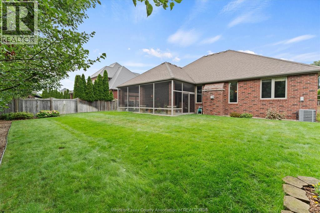 1031 Huntington Boulevard, Lakeshore, Ontario  N0R 1A0 - Photo 38 - 26021199