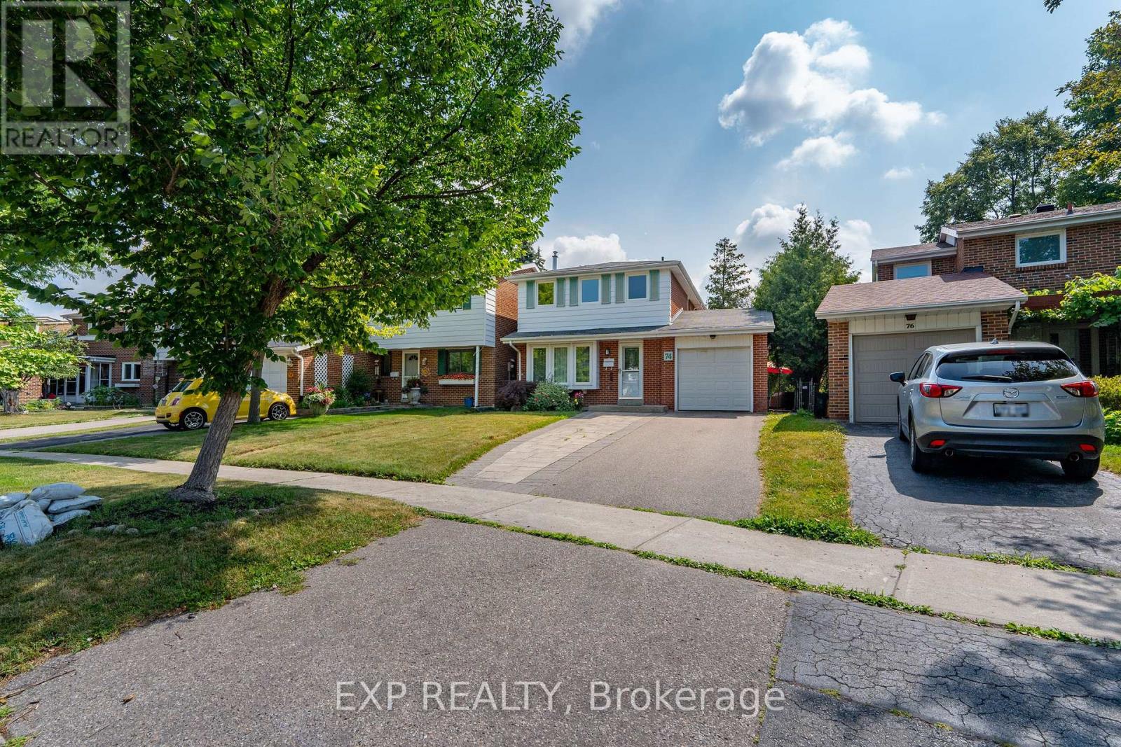74 LONGFORD CRESCENT, Toronto, Ontario