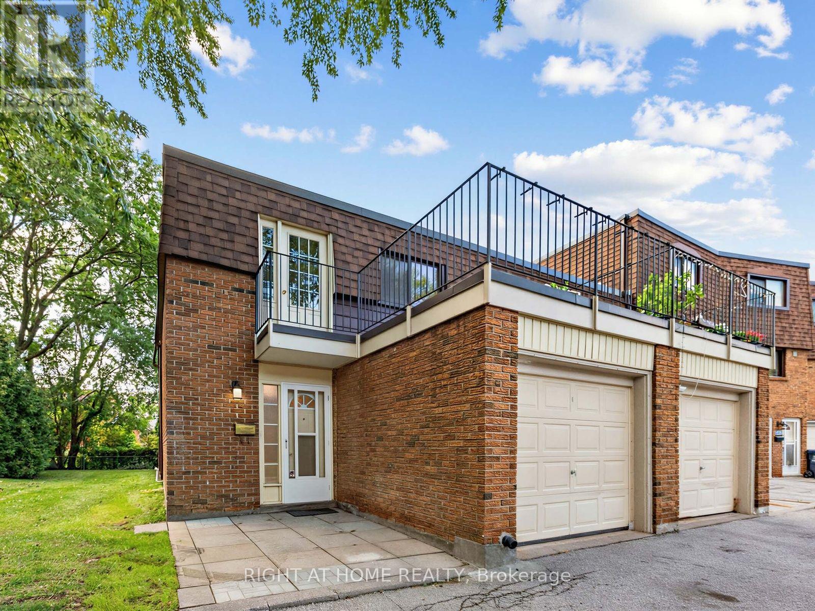 336 SPRUCEWOOD COURT, Toronto, Ontario