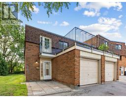 336 SPRUCEWOOD COURT, Toronto, Ontario