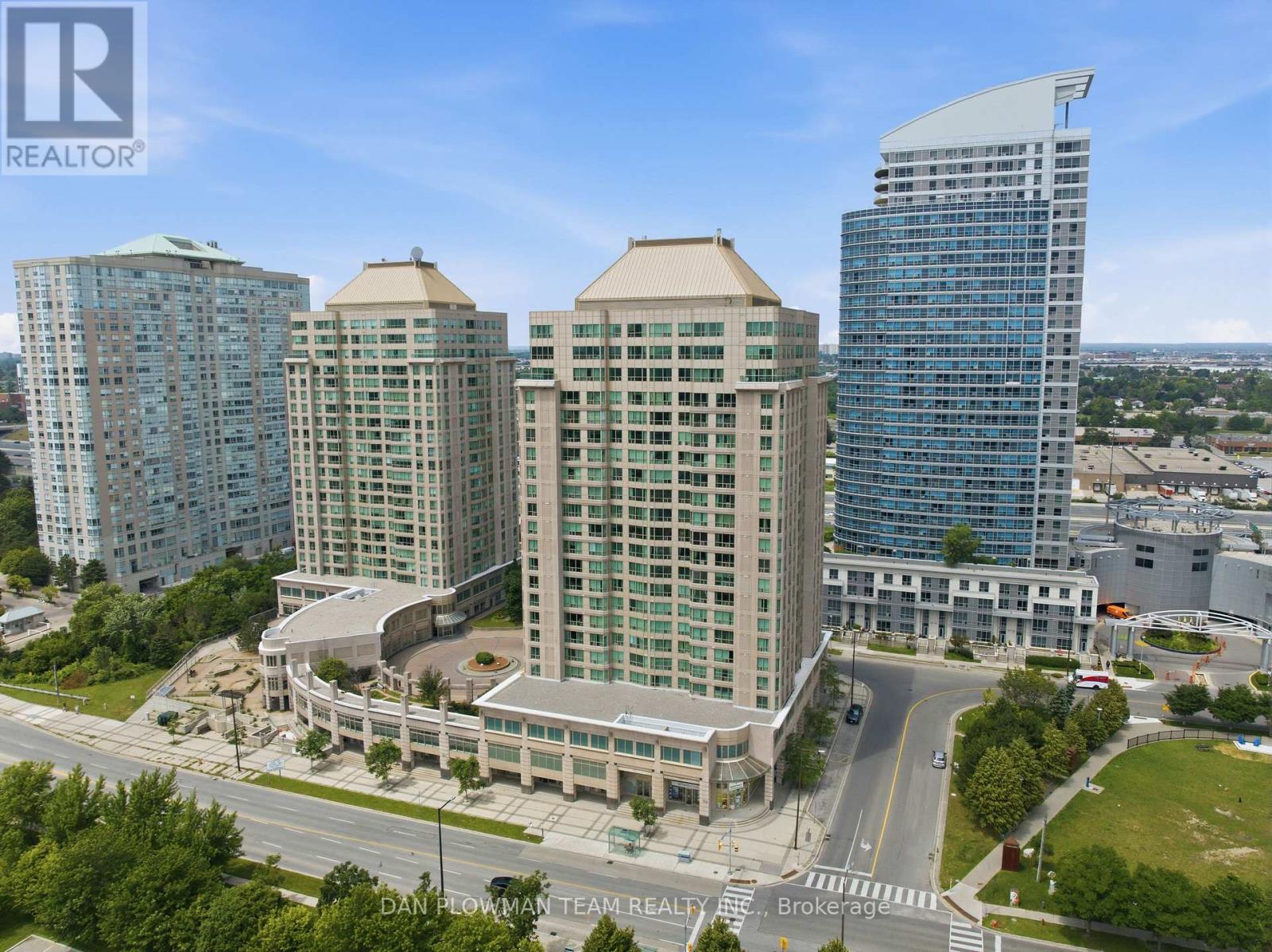 913 - 8 Lee Centre Drive, Toronto, Ontario  M1H 3H8 - Photo 3 - E13731116