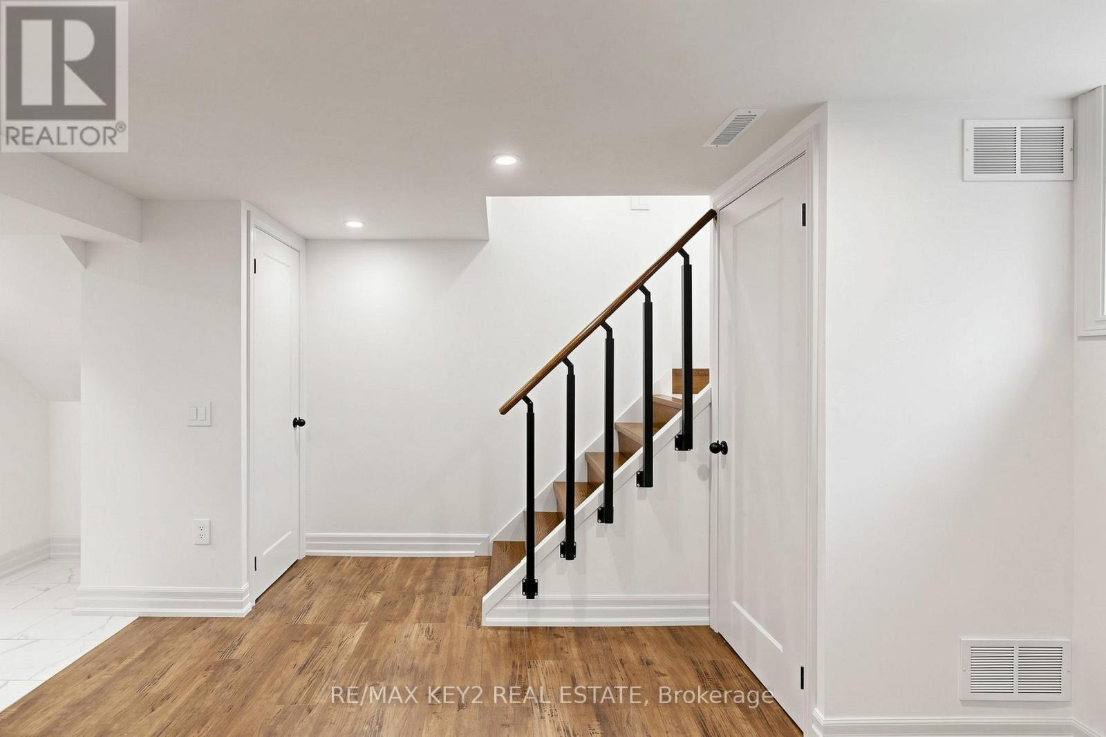 707 Walnut Street W, Whitby, Ontario  L1N 2W9 - Photo 6 - E13731146