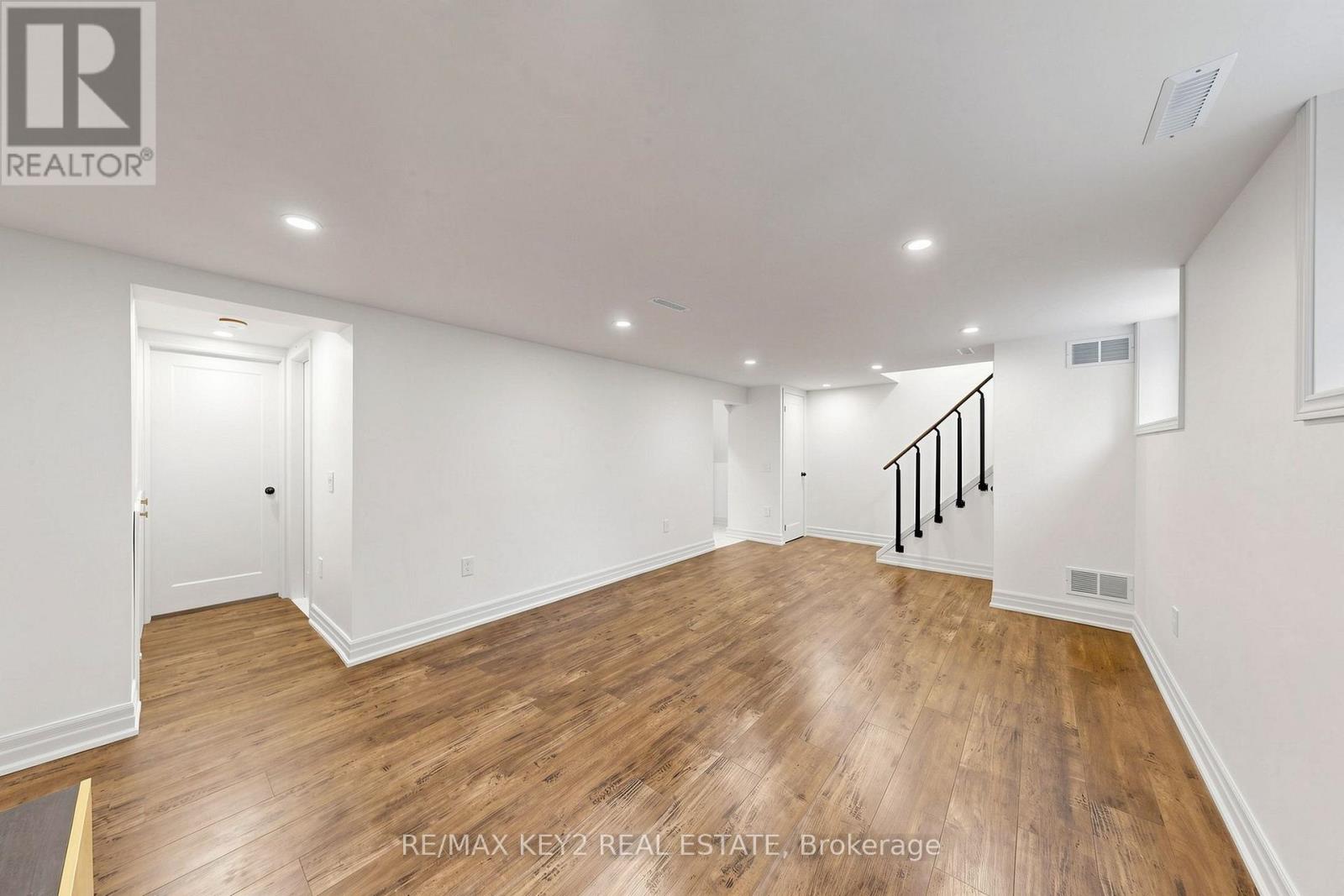 707 Walnut Street W, Whitby, Ontario  L1N 2W9 - Photo 7 - E13731146