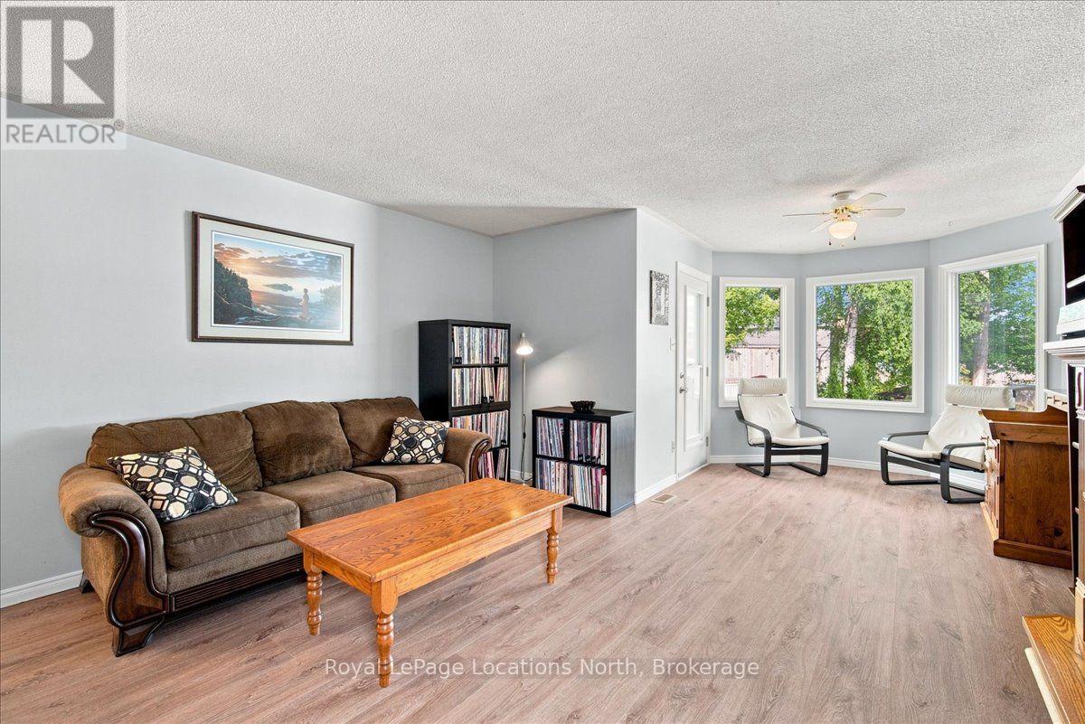 6 Royal Beech Drive, Wasaga Beach, Ontario  L9Z 1H1 - Photo 10 - S13731138
