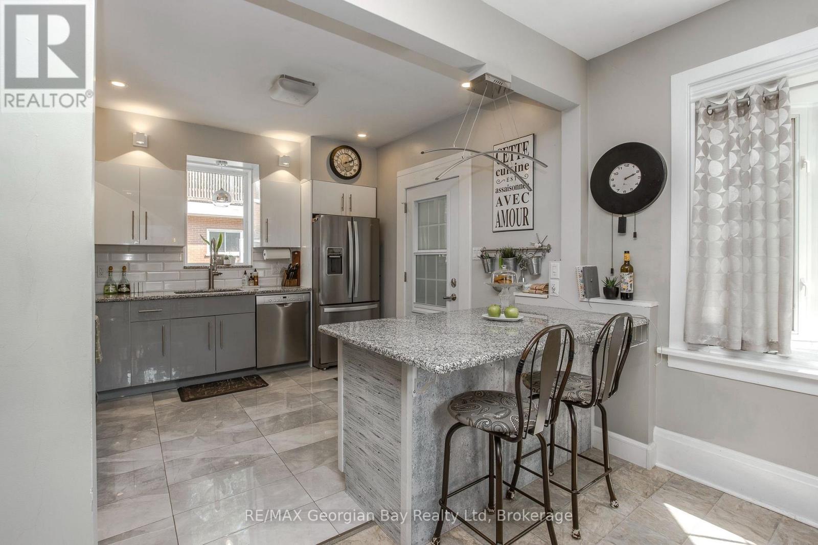 449 Elizabeth Street, Midland, Ontario  L4R 1Z7 - Photo 14 - S13731214