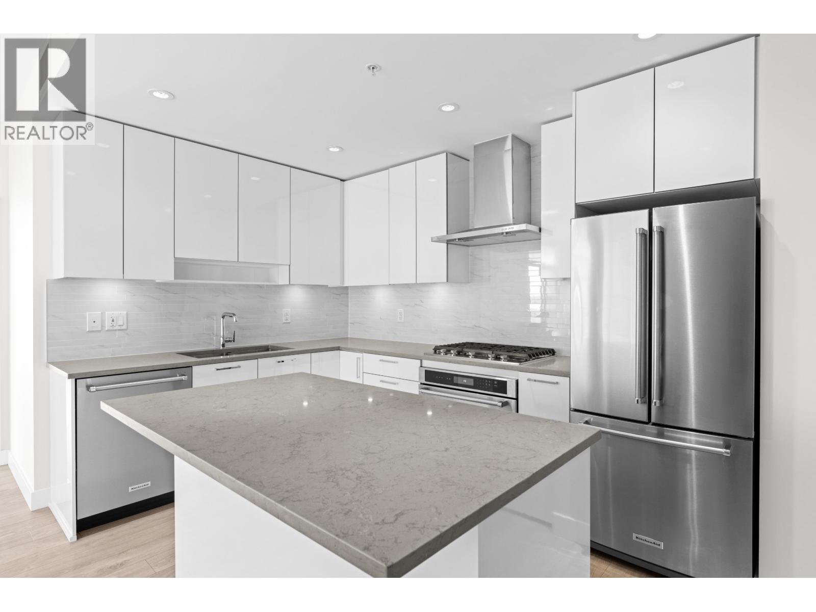 3905 1788 Gilmore Avenue, Burnaby, British Columbia  V5C 0L5 - Photo 7 - R3160274