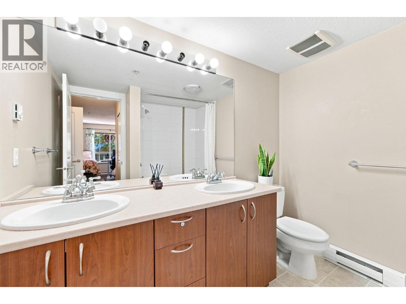 108 9233 Government Street, Burnaby, British Columbia  V3N 0A3 - Photo 14 - R3160290