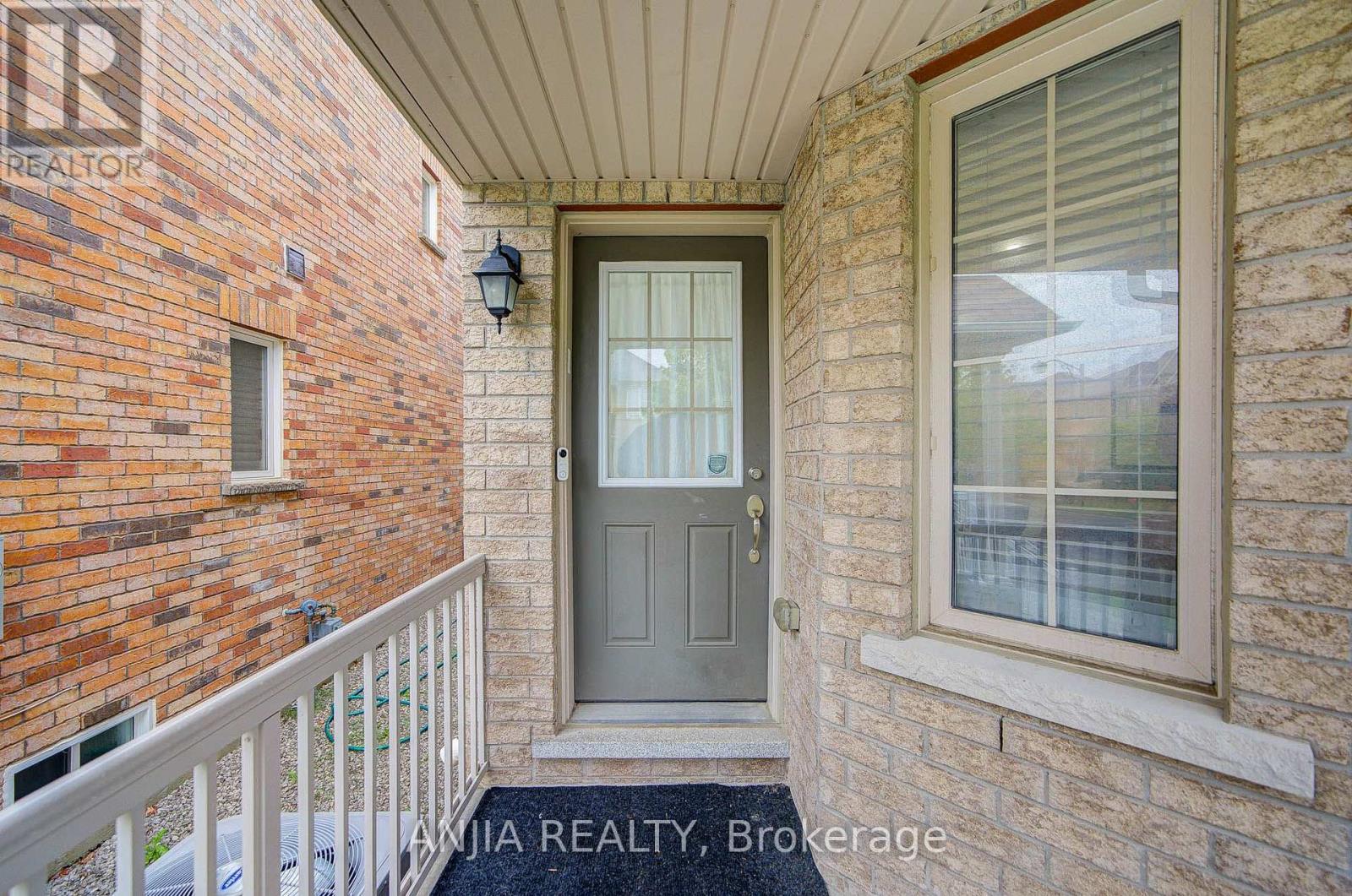 719 Hammersly Boulevard, Markham (Wismer), Ontario  L6E 0R9 - Photo 2 - N13731076