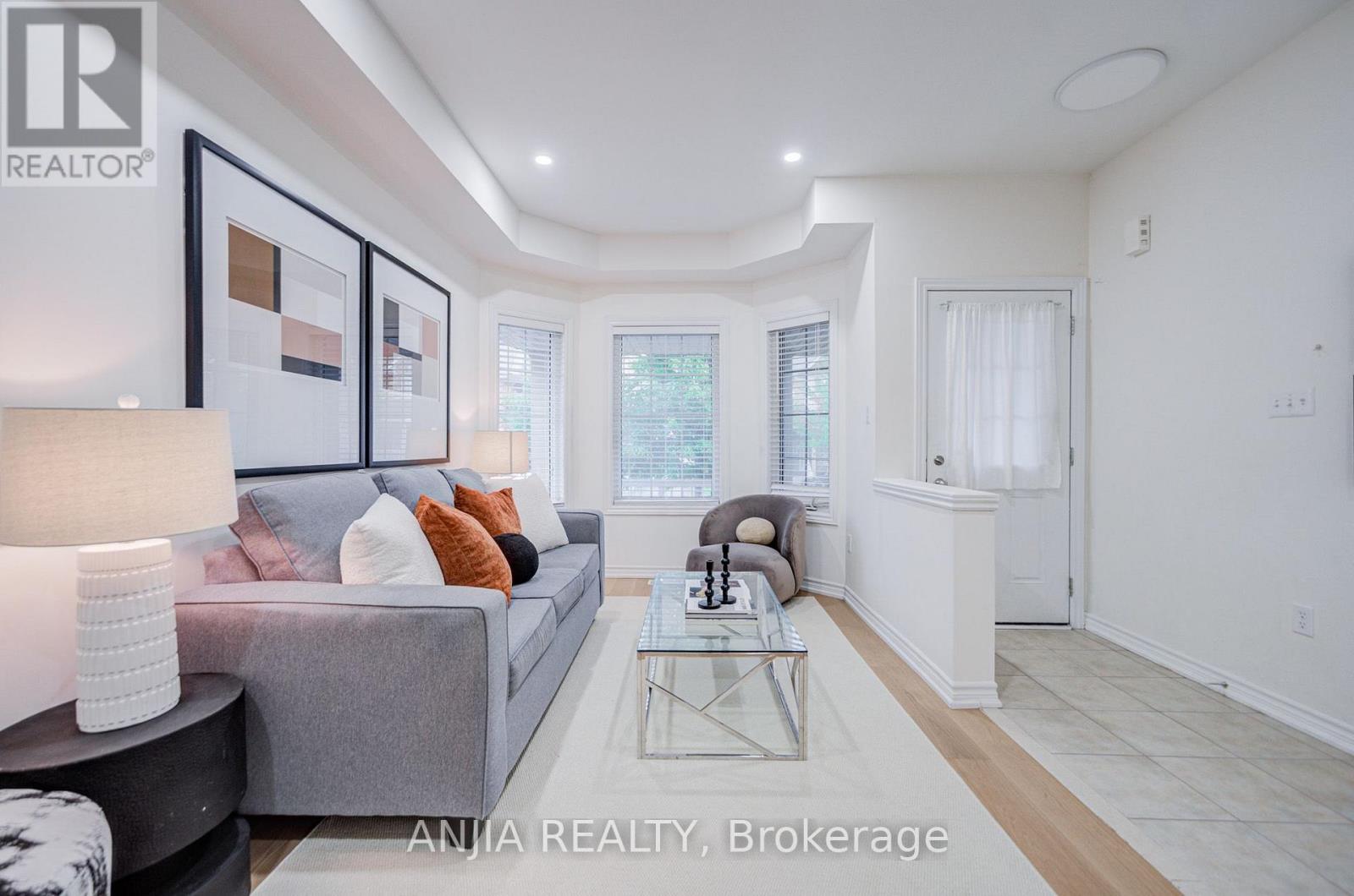 719 Hammersly Boulevard, Markham (Wismer), Ontario  L6E 0R9 - Photo 4 - N13731076