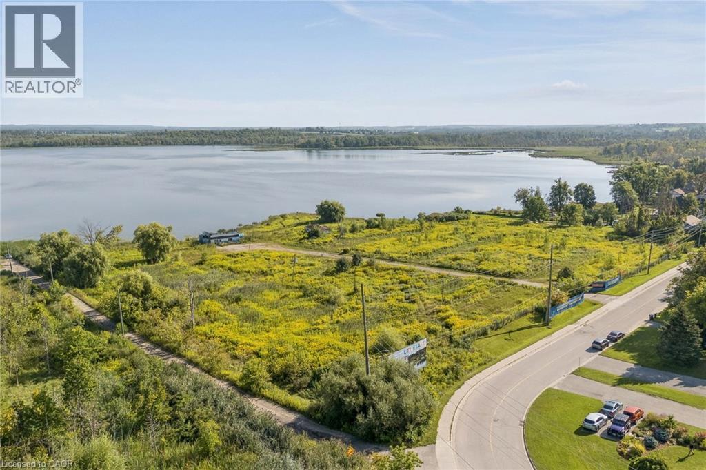 10-20 LITTLE LAKE Drive, Barrie, Ontario
