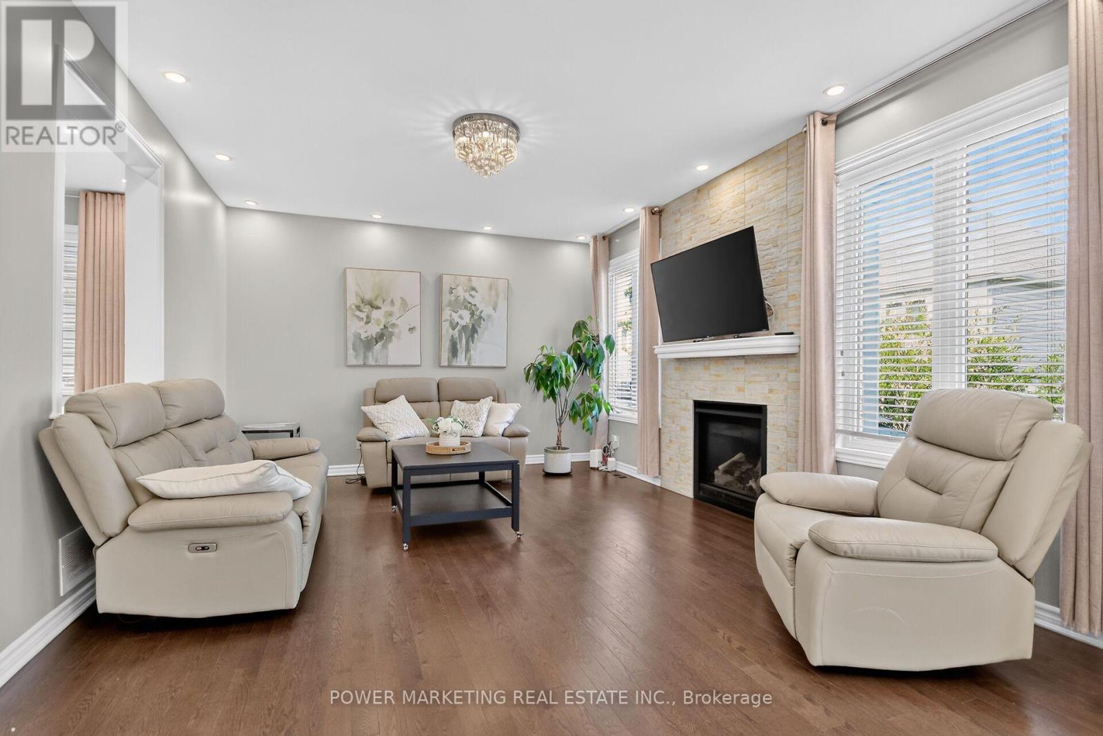 26 Palmeto Court, Ottawa, Ontario  K2S 0X2 - Photo 4 - X13728074