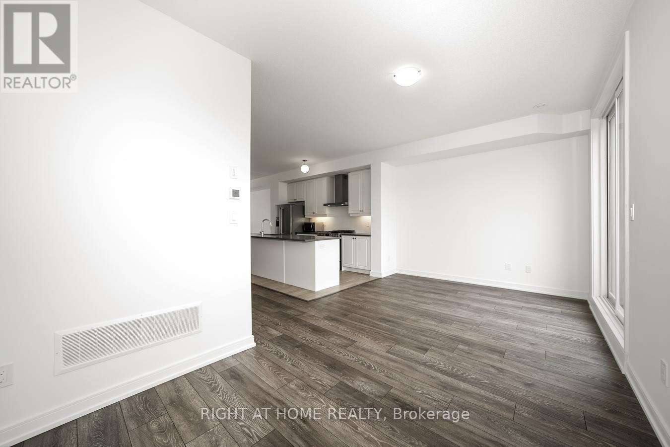 6 Blue Forest Crescent, Barrie (Painswick North), Ontario  L9J 0N3 - Photo 21 - S13731004